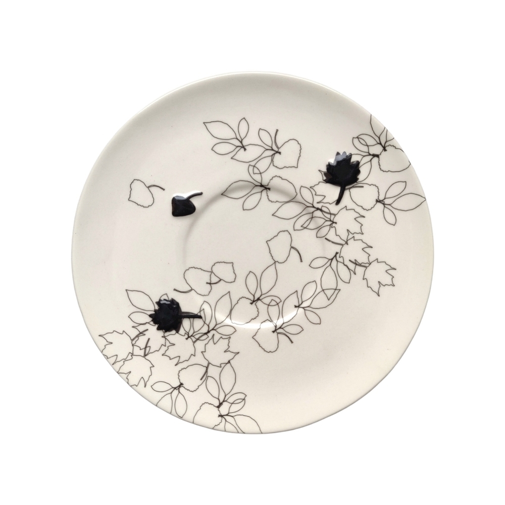Starbucks Coffee Autumn Leaf Black and White Ceramic Plate 2007